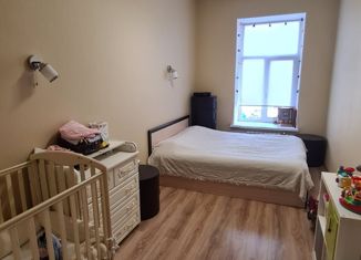 Трехкомнатная квартира на продажу, 80 м2, Санкт-Петербург, 8-я линия Васильевского острова, 43, 8-я линия Васильевского острова