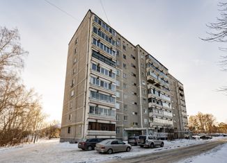 Продам 3-ком. квартиру, 64 м2, Екатеринбург, Варшавская улица, 2Б, Варшавская улица