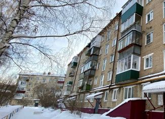 Продам двухкомнатную квартиру, 46 м2, город Верхний Уфалей, улица Бабикова, 66Б