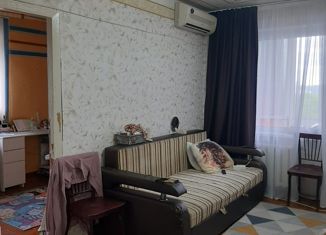 Двухкомнатная квартира на продажу, 43 м2, Армавир, улица Дзержинского, 110Б