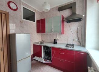 Сдаю в аренду 1-ком. квартиру, 30.1 м2, Москва, улица Винокурова, 22к2, улица Винокурова