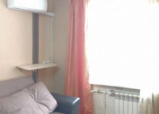 Продам 1-комнатную квартиру, 25.4 м2, Тольятти, улица Победы, 12, Центральный район