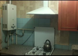 Продам 2-комнатную квартиру, 43 м2, Черкесск, улица Доватора, 54, микрорайон Пештера