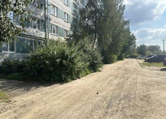 Продажа 2-ком. квартиры, 38.4 м2, поселок городского типа Балакирево, Вокзальная улица, 12