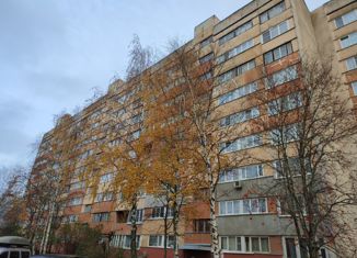 Продаю 2-комнатную квартиру, 44 м2, Ломоносов, Ораниенбаумский проспект, 39к2