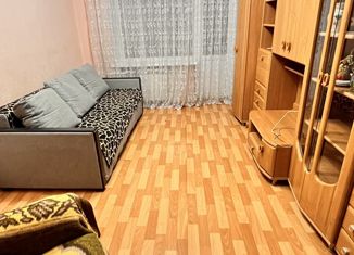 Сдам в аренду 1-ком. квартиру, 30 м2, Таганрог, улица Фадеева, 47