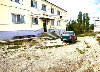 Продам трехкомнатную квартиру, 45 м2, село Фадеево, улица Мира, 4