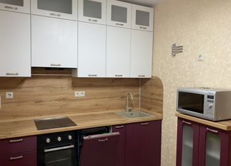 Продам однокомнатную квартиру, 37 м2, Москва, улица Бориса Пастернака, 5, метро Рассказовка