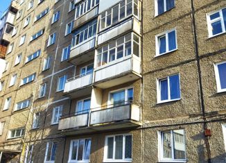 Продается трехкомнатная квартира, 60 м2, Пермь, улица Генерала Черняховского, 94