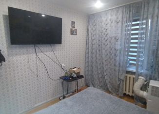 Трехкомнатная квартира на продажу, 62.5 м2, Ломоносов, улица Победы, 18