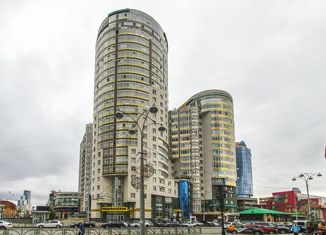 2-ком. квартира на продажу, 115 м2, Екатеринбург, улица Радищева, 10, метро Динамо