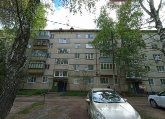 Продаю трехкомнатную квартиру, 59 м2, Пенза, улица Рахманинова, 45