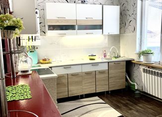 Продается дом, 140 м2, поселок городского типа Разумное, Стадионная улица