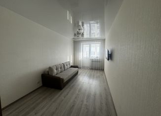 Продам 1-ком. квартиру, 39.3 м2, Уссурийск, улица Александра Зеленского, 34