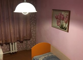 Продаю комнату, 100 м2, Мурманск, улица Подстаницкого, 10