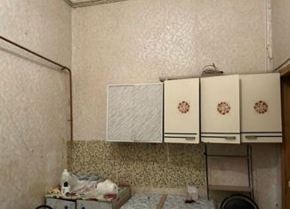 Продам 2-ком. квартиру, 23.3 м2, Новочеркасск, Платовский проспект, 54/20