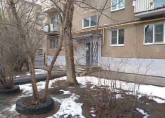 Продам 2-ком. квартиру, 43.4 м2, Волжский, улица имени Генерала Карбышева, 62