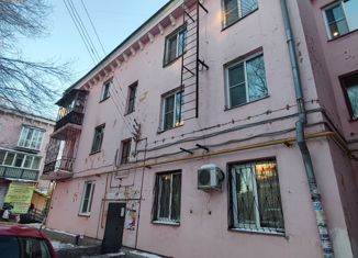 Продается трехкомнатная квартира, 69 м2, Челябинск, Советский район, улица Доватора, 32