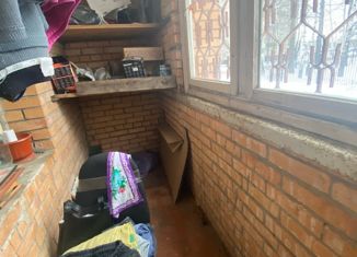 Продажа 4-комнатной квартиры, 74.3 м2, Глазов, улица Сулимова, 70