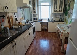 Продам 2-комнатную квартиру, 46 м2, Дегтярск, улица Старый Соцгород, 40