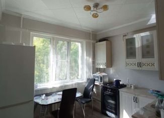 Продается 2-комнатная квартира, 48 м2, Будённовск, 8-й микрорайон, 4