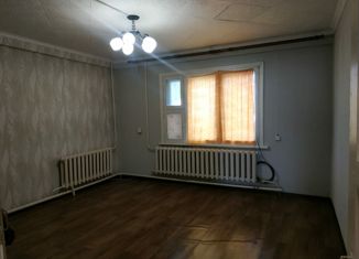 3-ком. квартира на продажу, 65 м2, посёлок городского типа Батагай, Дорожная улица, 3