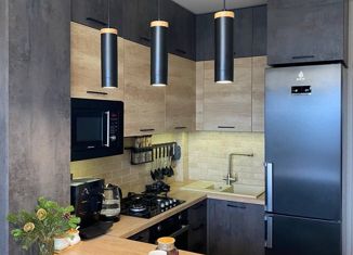 Продаю 2-комнатную квартиру, 70 м2, Темрюк, улица Бувина, 276к2