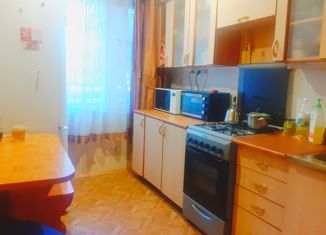 Продаю 3-комнатную квартиру, 60 м2, Нижний Новгород, улица Минеева, 31, улица Минеева