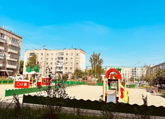 Продам 1-комнатную квартиру, 34.1 м2, Нижний Тагил, улица Космонавтов, 10