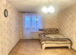 Продаю 2-комнатную квартиру, 55 м2, Санкт-Петербург, улица Дыбенко, 11к2, муниципальный округ № 54