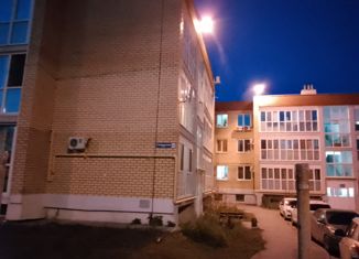 Продам 3-ком. квартиру, 103.7 м2, Пермь, Гайвинская улица, 42, Орджоникидзевский район