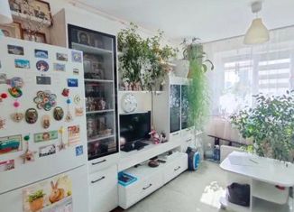 Продам комнату, 19.8 м2, Екатеринбург, улица Старых Большевиков, 19, улица Старых Большевиков