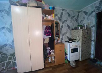 Продам комнату, 14 м2, Абакан, Советская улица, 177