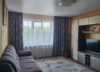 Продаю трехкомнатную квартиру, 54 м2, Ижевск, улица Ворошилова, 42, жилой район Автопроизводство