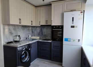 Продаю 2-ком. квартиру, 44.4 м2, Троицк, улица имени Н.К. Крупской, 18