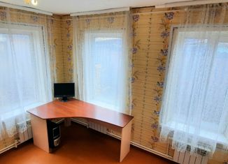 Продажа 4-ком. квартиры, 87.3 м2, Великий Устюг, улица Водников, 13
