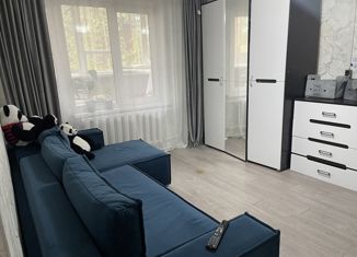 Продаю двухкомнатную квартиру, 45.7 м2, посёлок городского типа Таксимо, улица 70 лет Октября, 12