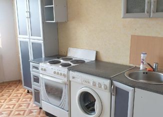 2-ком. квартира в аренду, 60 м2, Барнаул, улица Малахова, 97