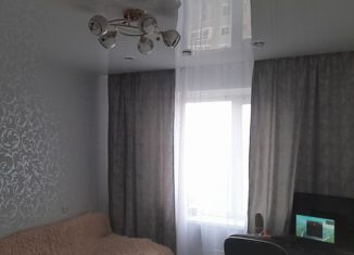 Трехкомнатная квартира на продажу, 66.88 м2, Стрежевой, Молодежная улица, 21