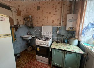 Продаю 2-ком. квартиру, 40.7 м2, Кумертау, Шахтостроительная улица, 29