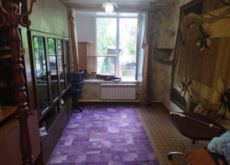 Продажа 1-ком. квартиры, 28 м2, поселок городского типа Белоярский, Асбестовская улица, 12