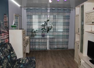 Продается трехкомнатная квартира, 64 м2, Самара, Владимирская улица, 42, метро Алабинская