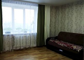 Продажа 2-ком. квартиры, 62 м2, Алатырь, Московская улица, 173