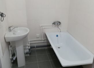 3-комнатная квартира на продажу, 69.9 м2, Уссурийск, Выгонная улица, 16с1