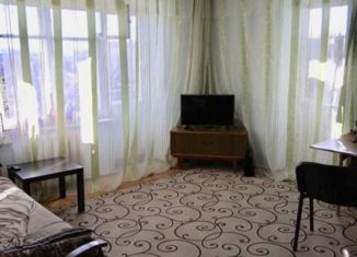 3-комнатная квартира на продажу, 60.9 м2, Майкоп, Краснооктябрьская улица, 24