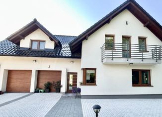 Дом на продажу, 240 м2, посёлок городского типа Тлюстенхабль, Майкопская улица, 4