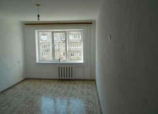 Продается 1-комнатная квартира, 17 м2, Владивосток, Ленинский район, проспект Красного Знамени, 133/3