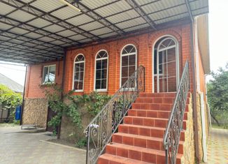 Дом на продажу, 200 м2, Лабинск, Колхозная улица, 27