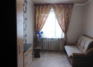 Продаю комнату, 100 м2, Таганрог, улица Толбухина, 1-2