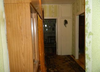 Продаю 3-комнатную квартиру, 57.6 м2, Кулебаки, улица 60 лет ВЛКСМ, 2